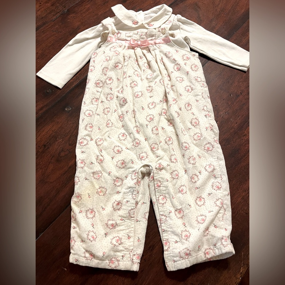 Janie and Jack Baby Girl Signature Layette - Rose Floral OnePiece & Overall Set